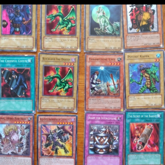 Lot VTG Yu-Gi-Oh Trading Cards - Picture 11 of 12